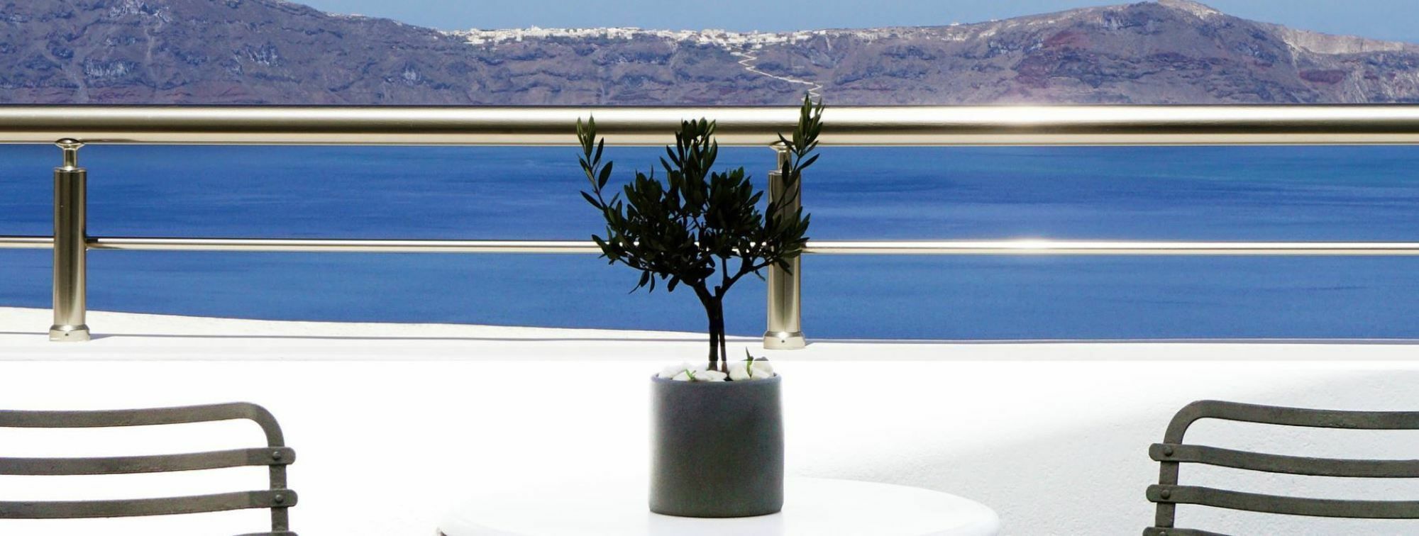 Archontiko Suites Santorini Fira  Zewnętrze zdjęcie